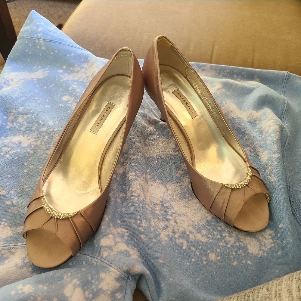 Caparros Taupe heels with bling - EUC worn once - 11W